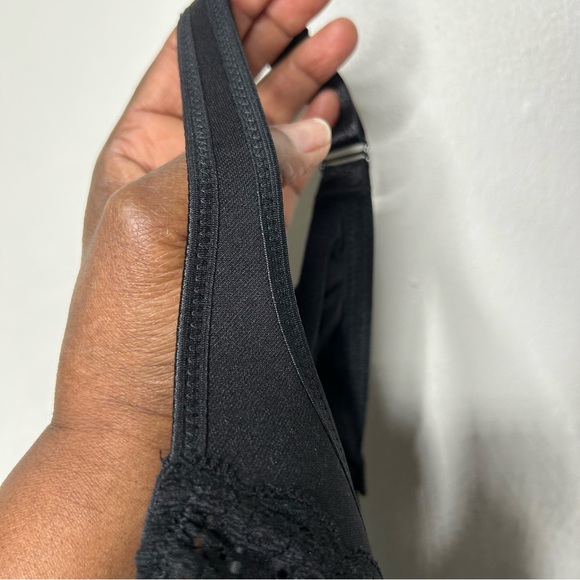 Glamorise Elegant Black Lace Women's Bra with Adjustable Straps Size 48F. - Picture 13 of 13